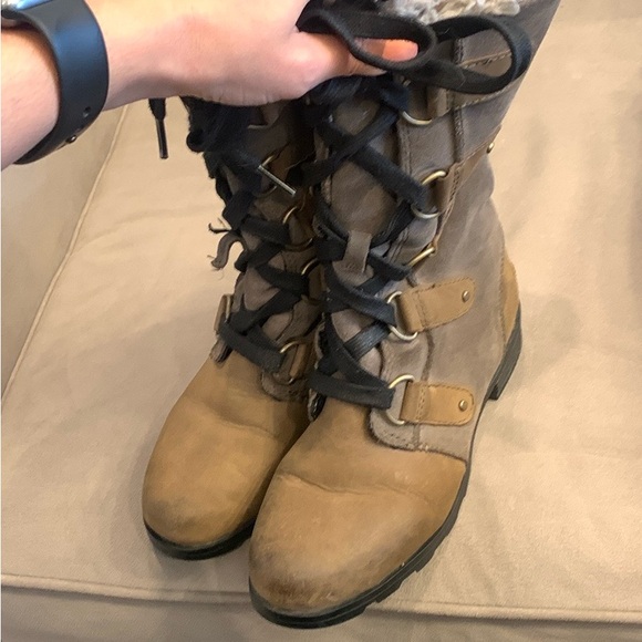 FINAL OFFER-SOREL Emelie Lace Up Winter Boots size 7 - Picture 11 of 14
